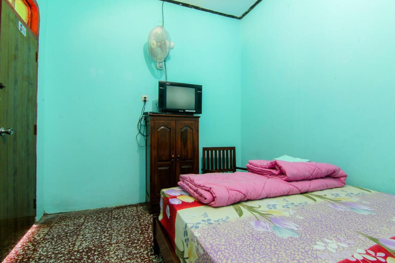 Losmen Melati Hotel Bantul Bagian luar foto