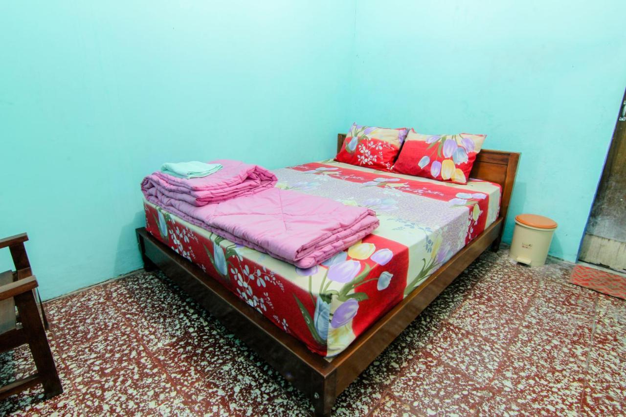 Losmen Melati Hotel Bantul Bagian luar foto